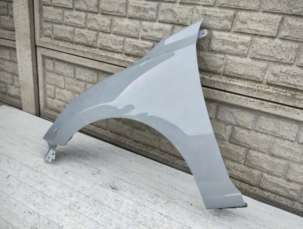 Aripa fata stanga Mazda 2 Ii 2015 2022