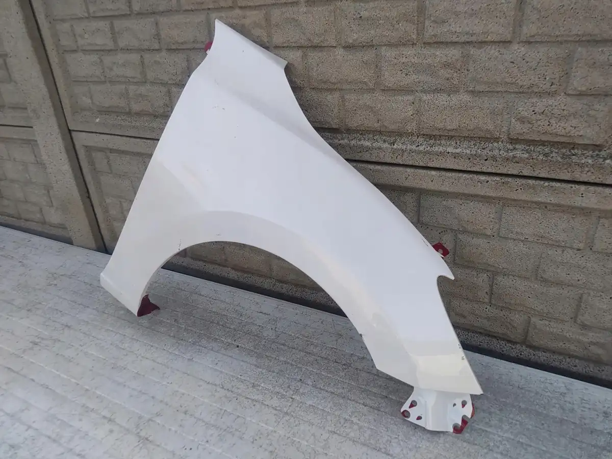 Aripa fata dreapta Mazda 2 Ii 2015 2022