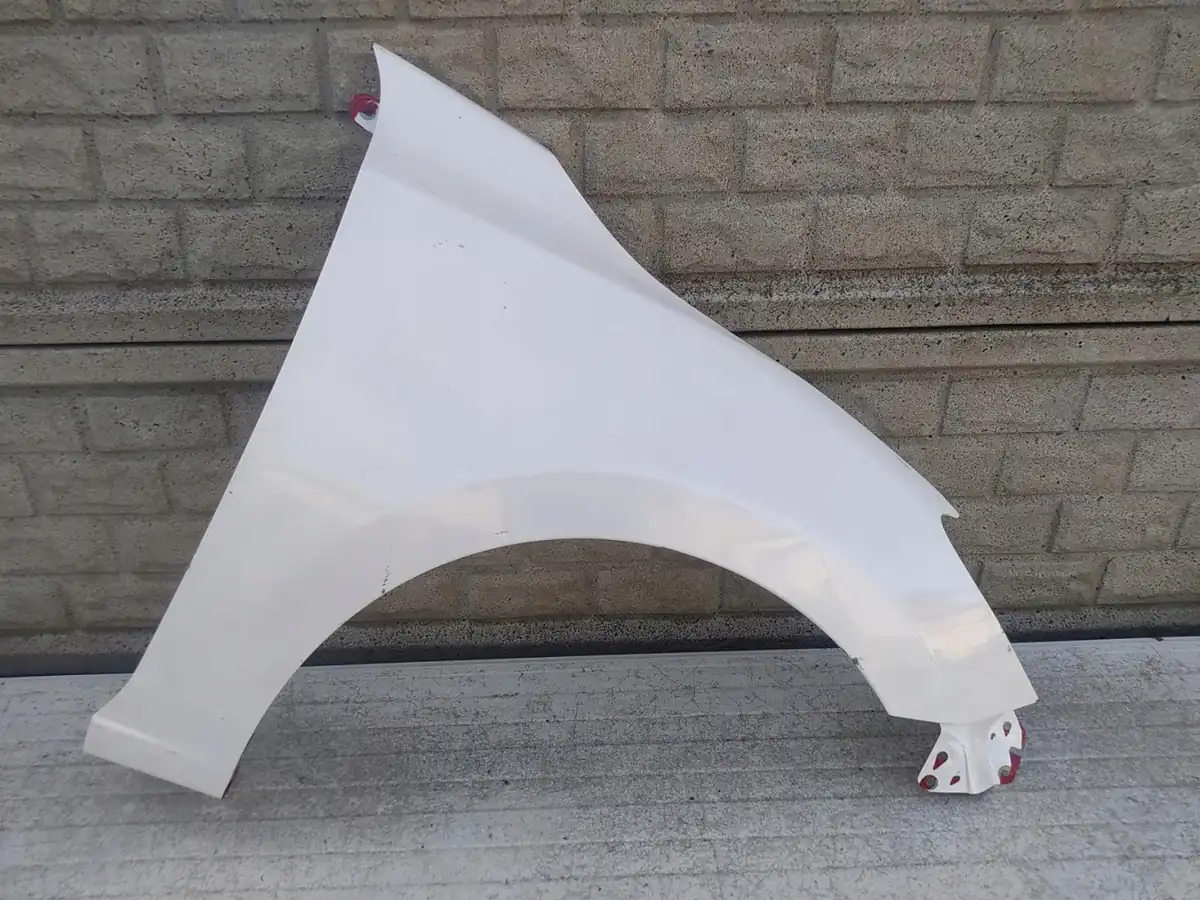 Aripa fata dreapta Mazda 2 Ii 2015 2022