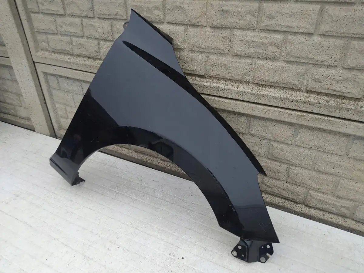 Aripa fata dreapta Mazda 2 Ii 2015 2022