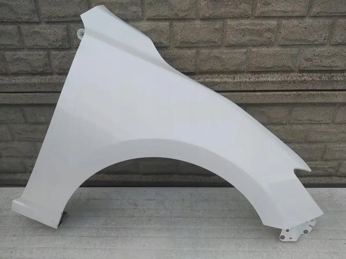 Aripa fata dreapta Mazda 3 Iii 2014 2019