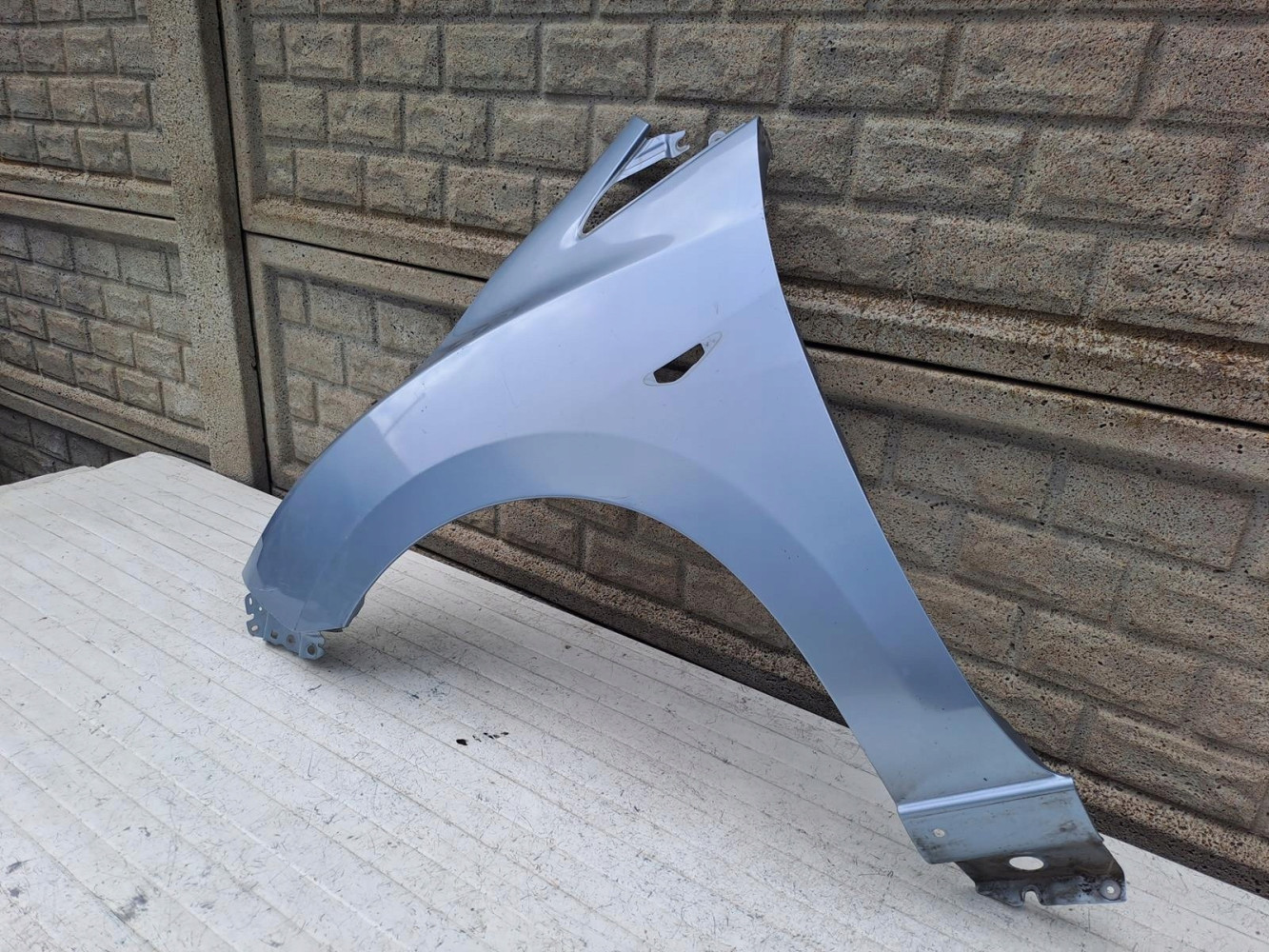 Aripa fata stanga Mazda 5 V 10 18 - Image 3