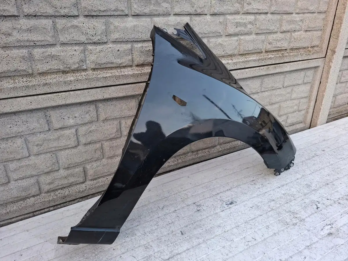 Aripa fata dreapta Mazda 5 V 10 18