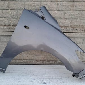 Aripa fata dreapta Mazda 5 V 2005 2010