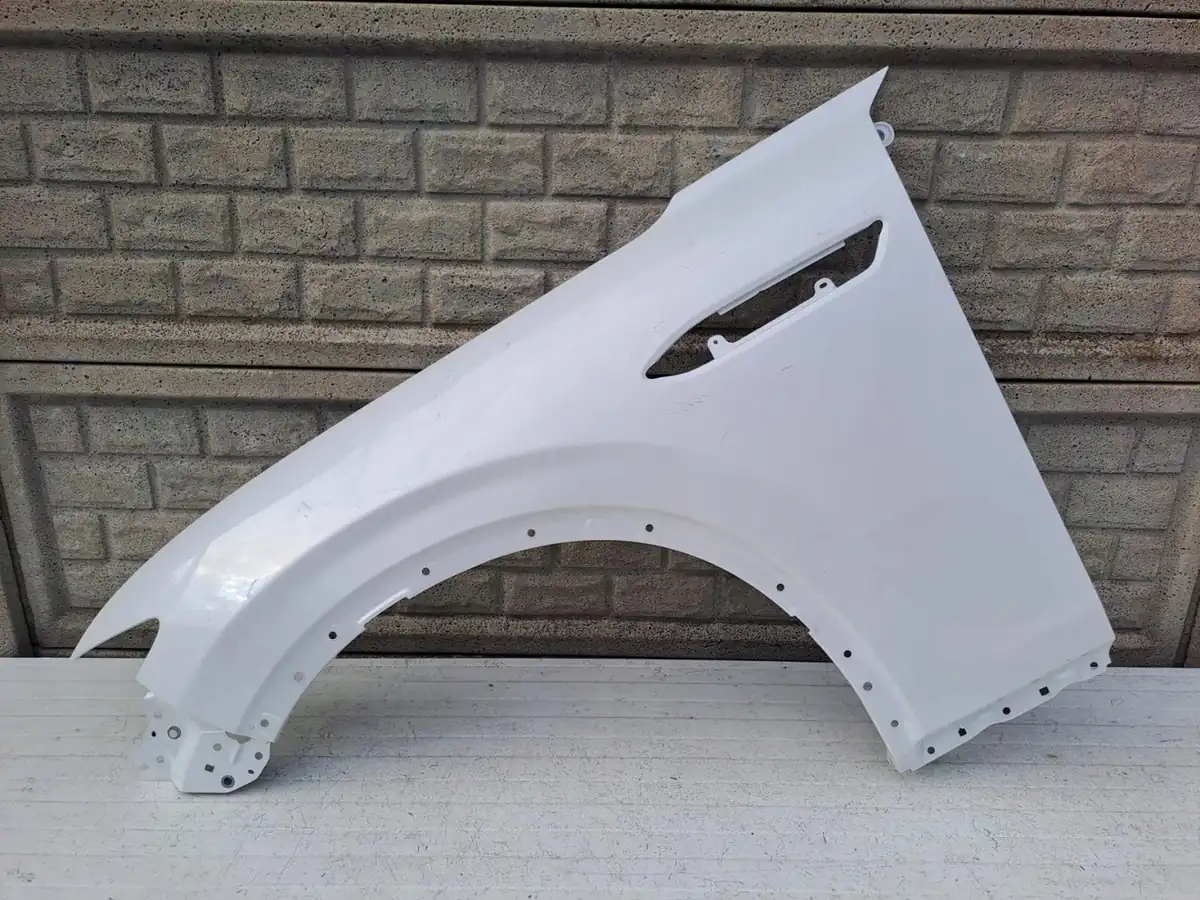 Aripa fata stanga Mazda Cx60 Cx 60