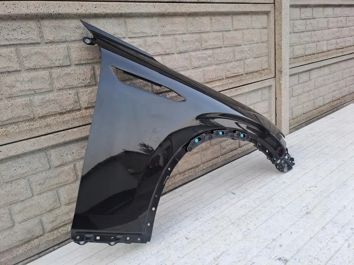 Aripa fata dreapta Mazda Cx60 Cx 60