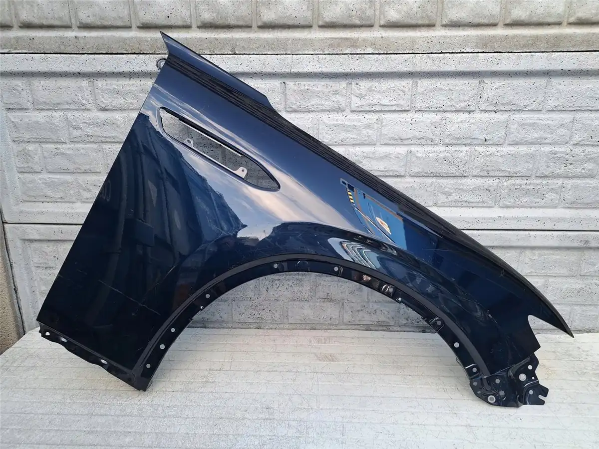 Aripa fata dreapta Mazda Cx60 Cx 60