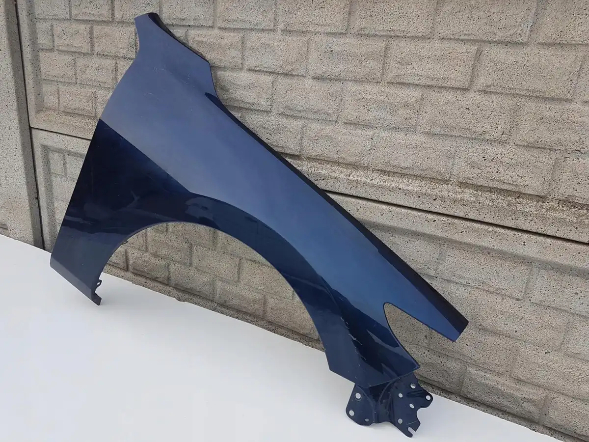 Aripa fata dreapta Mazda Iii 3 2019 2021