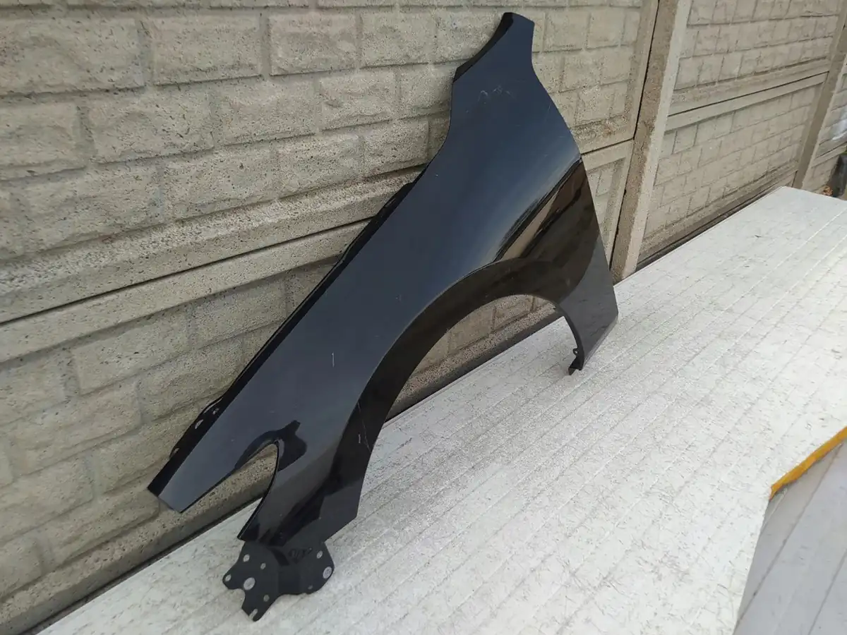 Aripa fata stanga Mazda Iii 3 2019 2022
