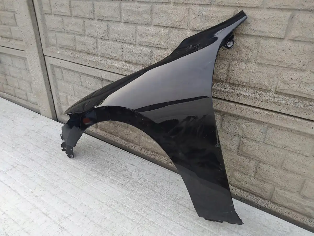 Aripa fata stanga Mazda Iii 3 2019 2022