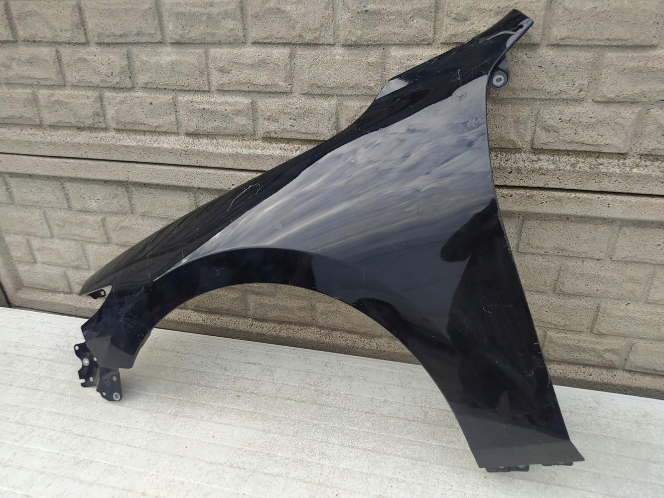 Aripa fata stanga Mazda Iii 3 2019 2022 - Image 3