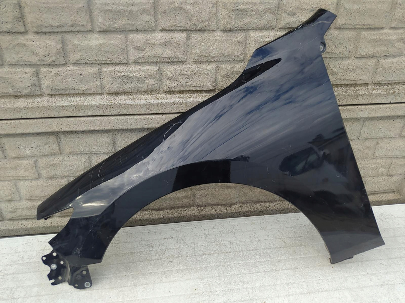 Aripa fata stanga Mazda Iii 3 2019 2022