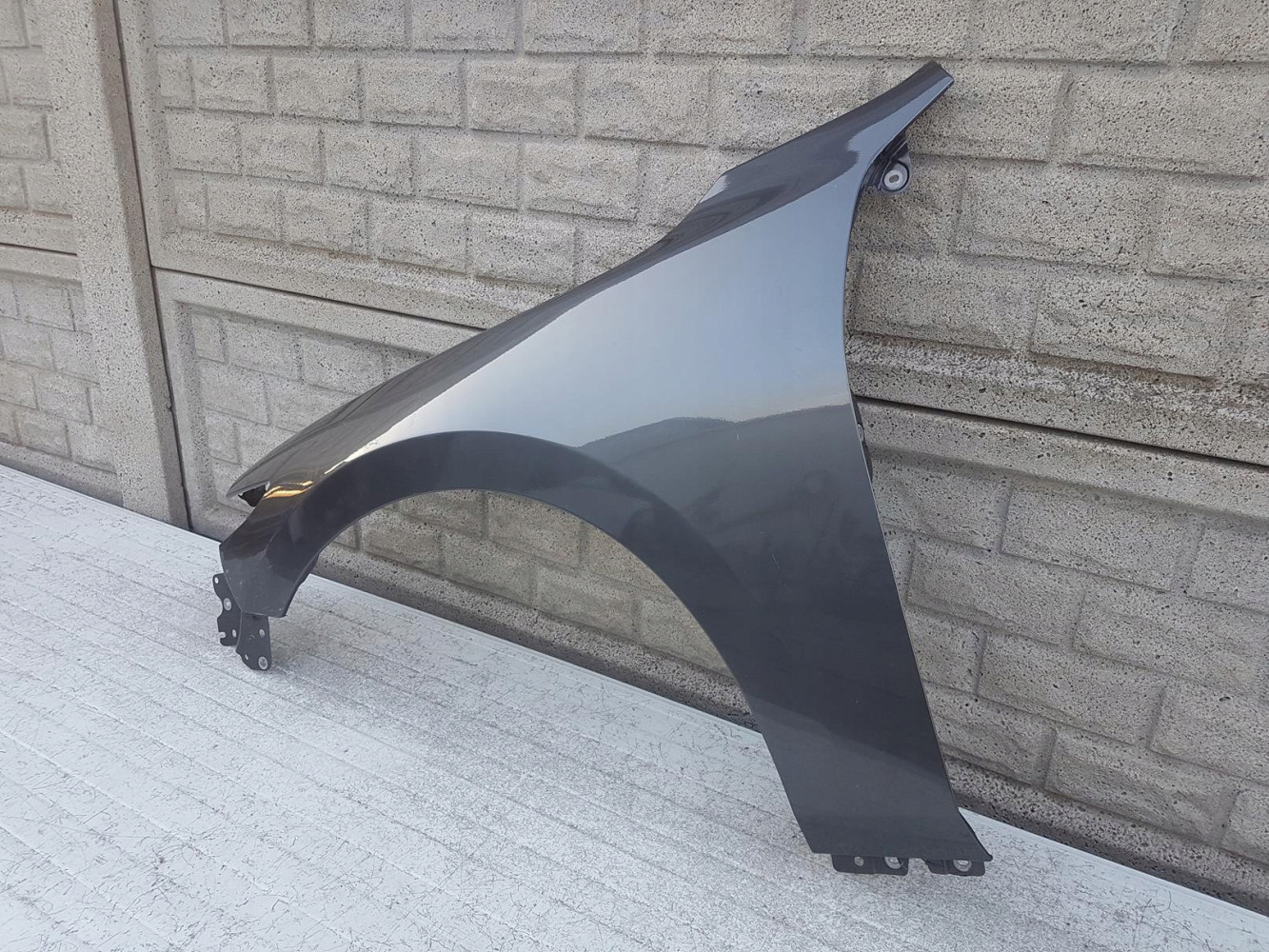 Aripa fata stanga Mazda Iii 3 2019 2024 Hb - Image 3
