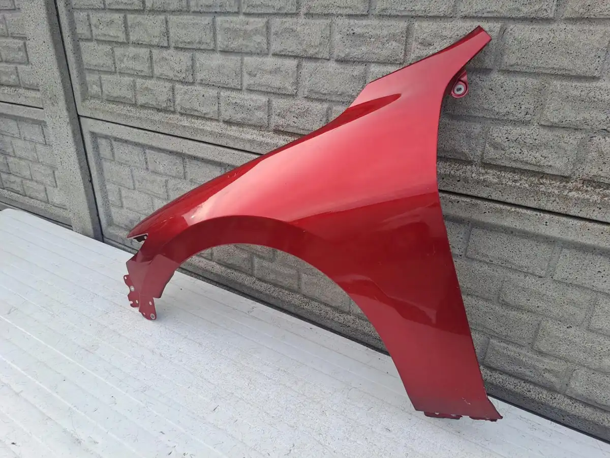 Aripa fata stanga Mazda Iii 3 2019 2024 Hb