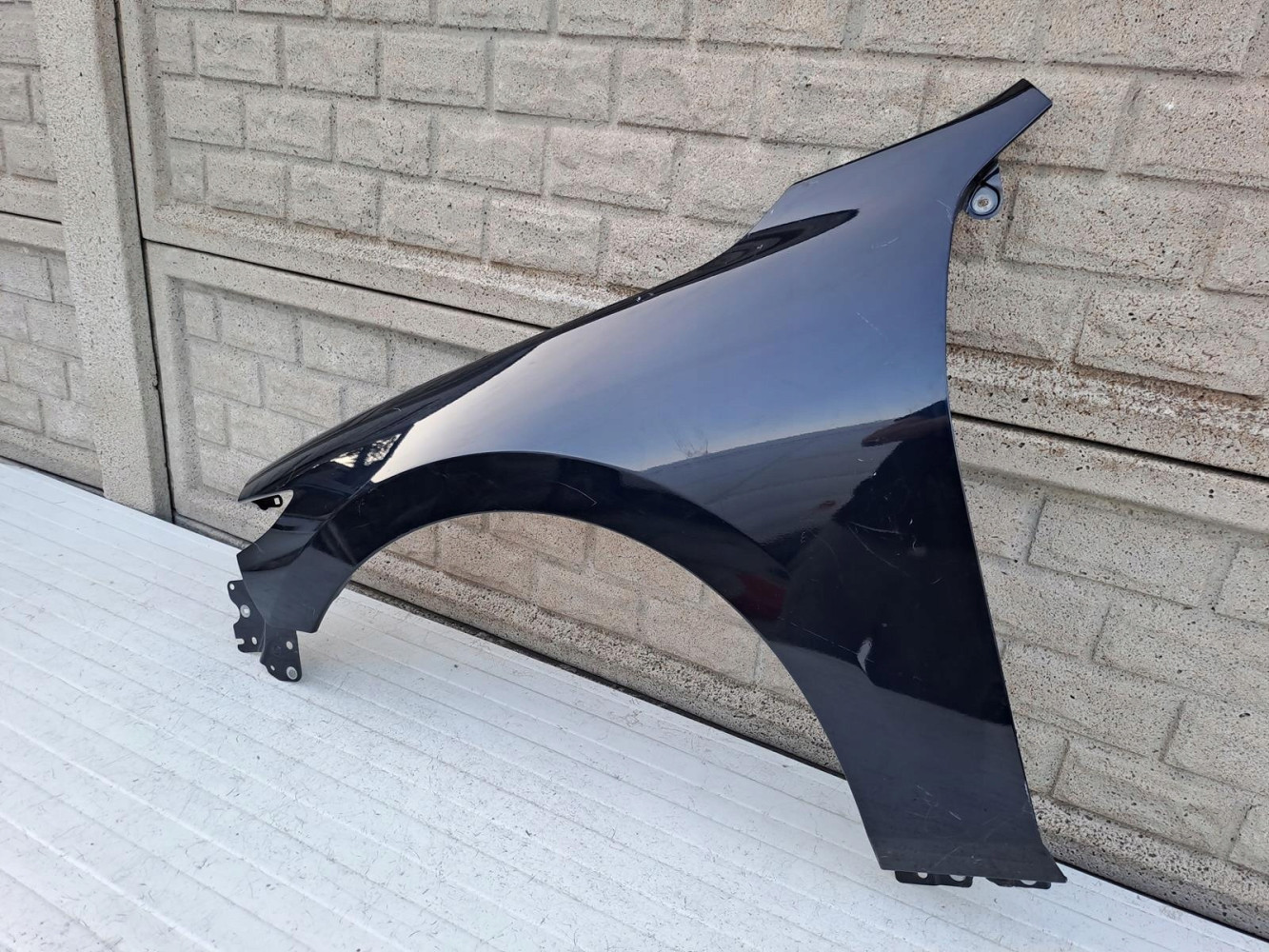 Aripa fata stanga Mazda Iii 3 2019 2024 Hb - Image 3