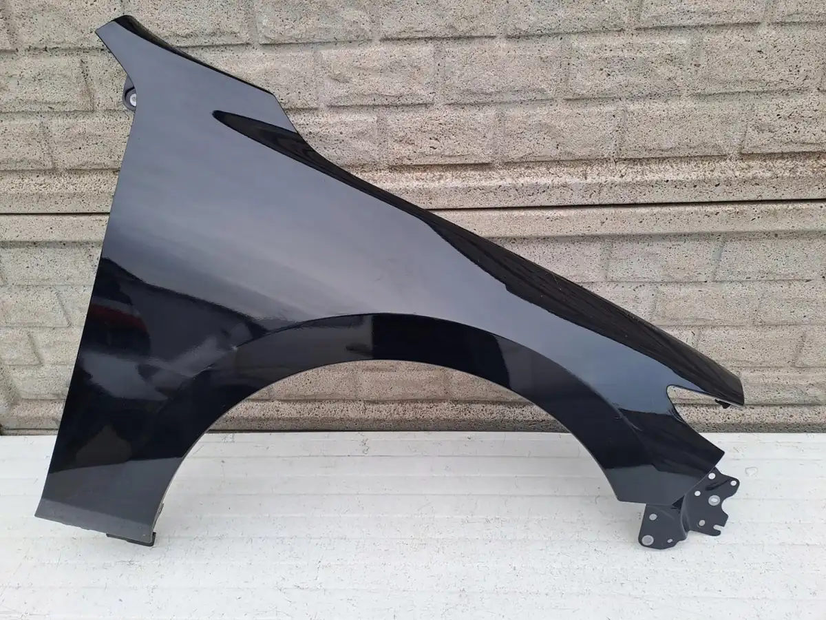 Aripa fata dreapta Mazda Iii 3 2019 2024 Hb