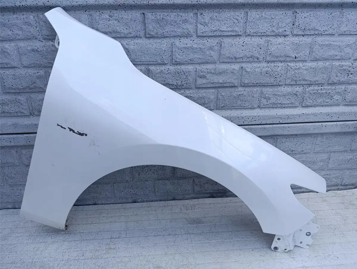 Aripa fata dreapta Mazda Iii 3 2019 2024 Hb