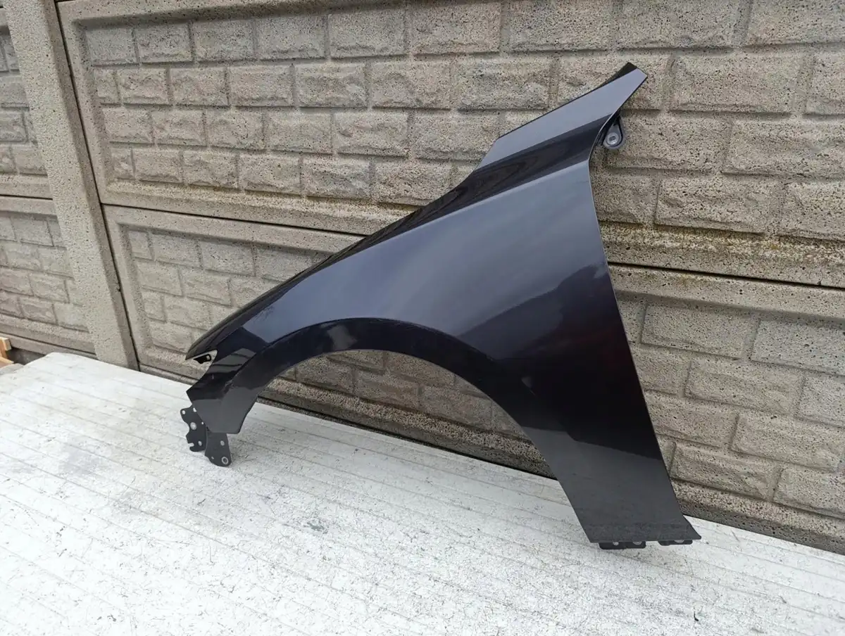 Aripa fata stanga Mazda Iii 3 2019 2024 Sedan - Image 3