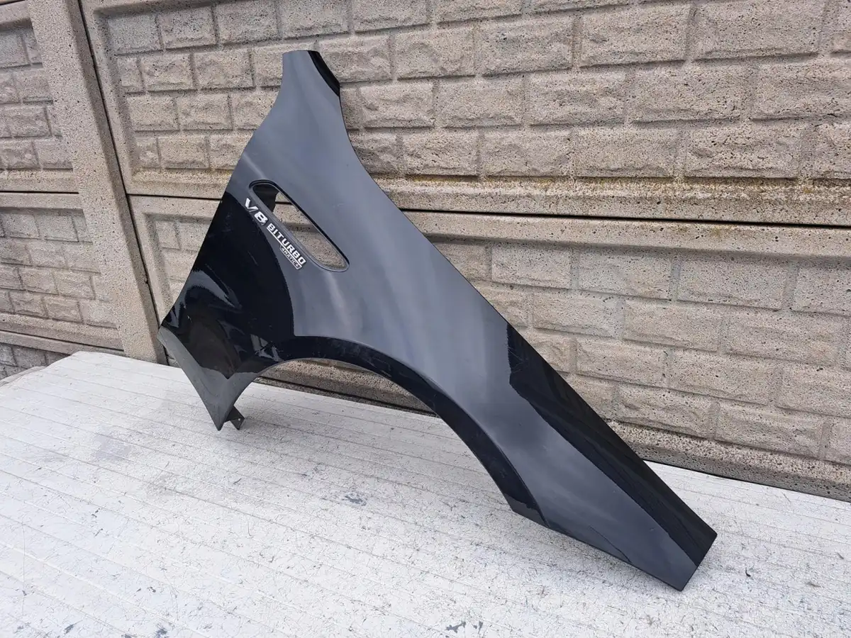 Aripa fata dreapta Mercedes-Benz Amg Gt 4 Door A290