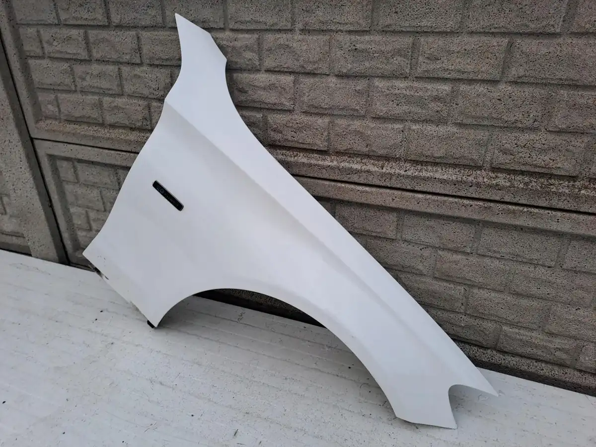 Aripa fata dreapta Mercedes-Benz C Klasa W205 14 20