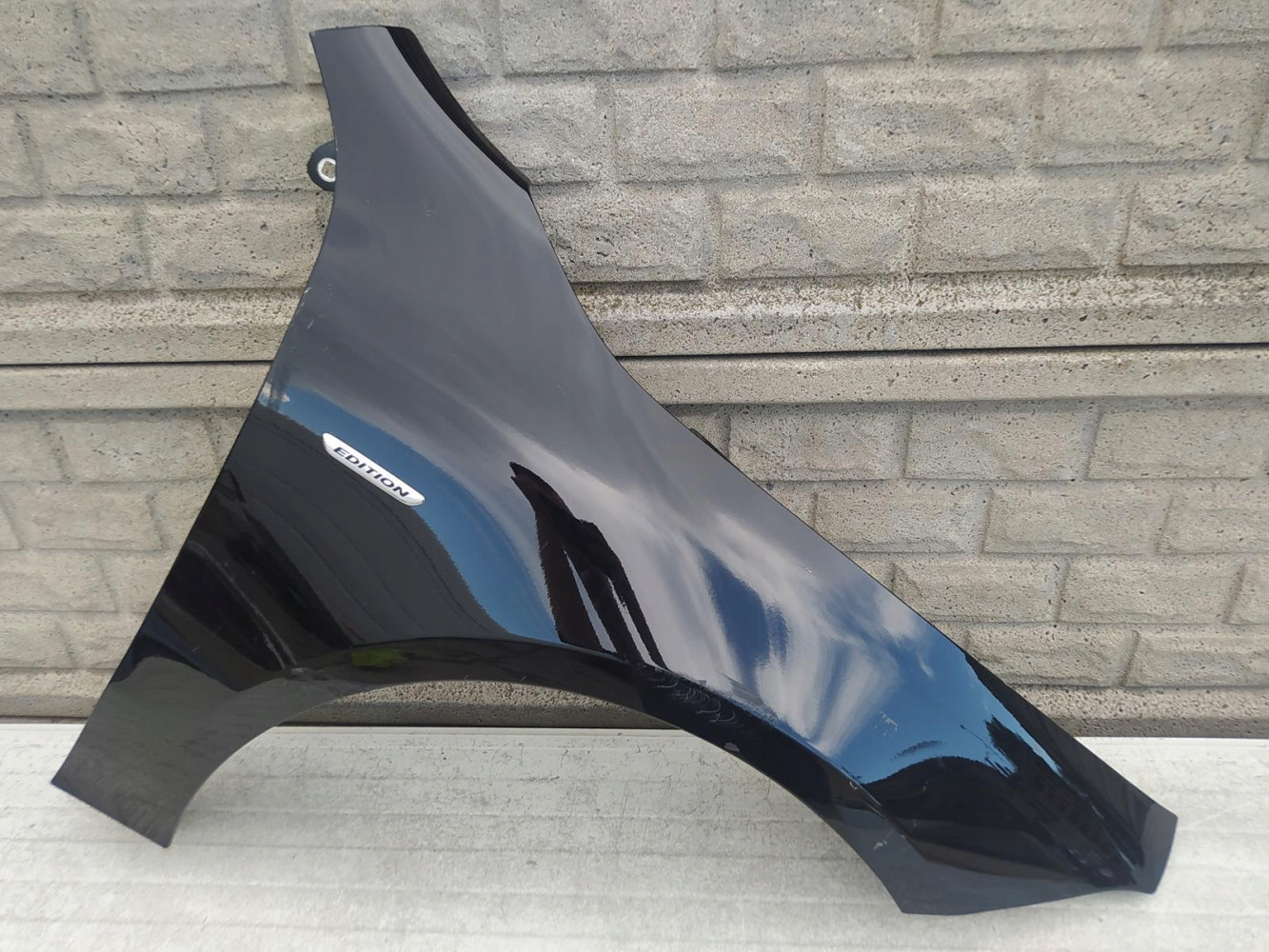 Aripa fata dreapta Mercedes-Benz Cla 118 W118 19 22