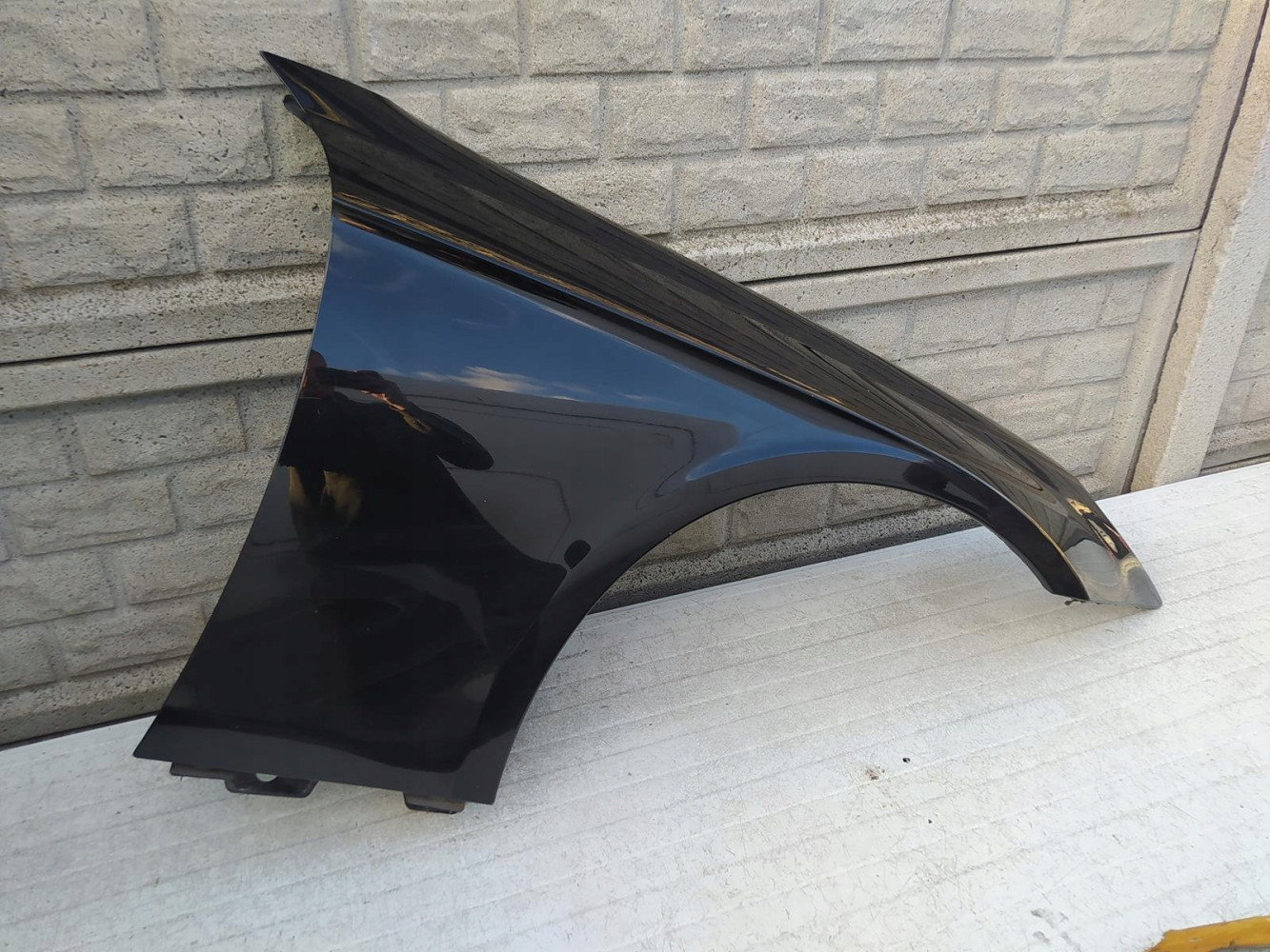 Aripa fata dreapta Mercedes-Benz Cls W219 - Image 3