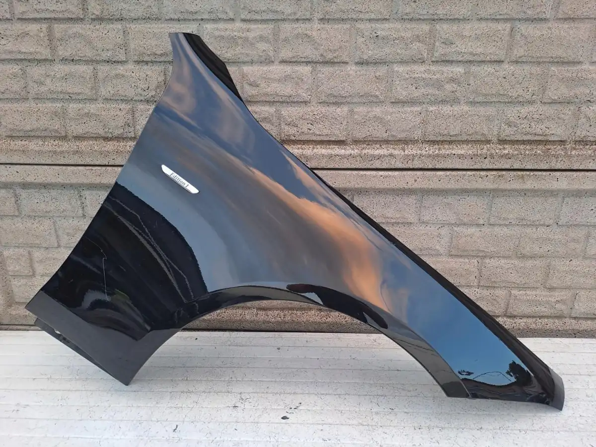 Aripa fata dreapta Mercedes-Benz Cls W257 W 257