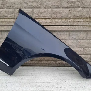 Aripa fata dreapta Mercedes-Benz E Klasa Coupe W207