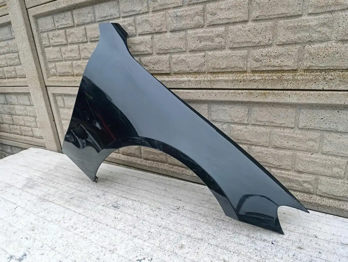Aripa fata dreapta Mercedes-Benz E Klasa Coupe W238