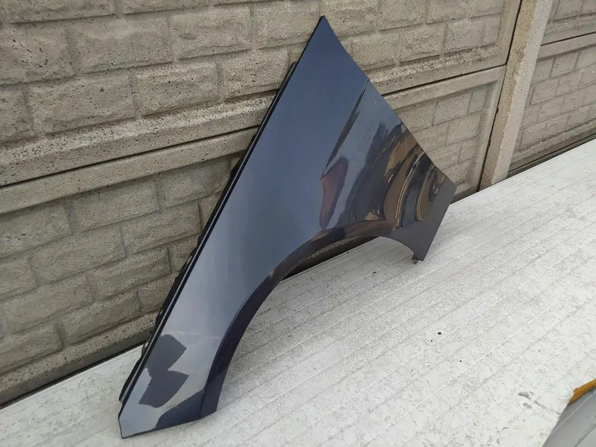 Aripa fata stanga Mercedes-Benz E Klasa W212 W 212 - Image 2