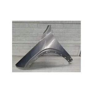 Aripa fata stanga Mercedes-Benz Eqb X243 W243