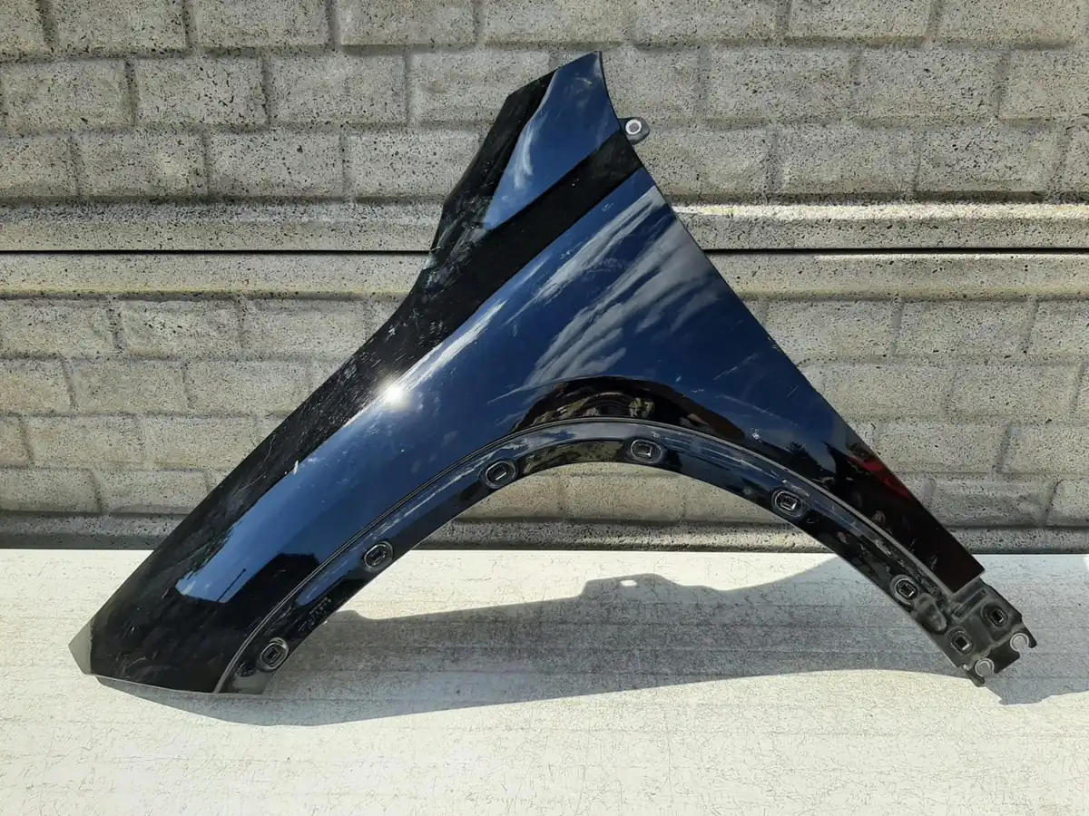 Aripa fata stanga Mercedes-Benz Gla 247 W247 21 22