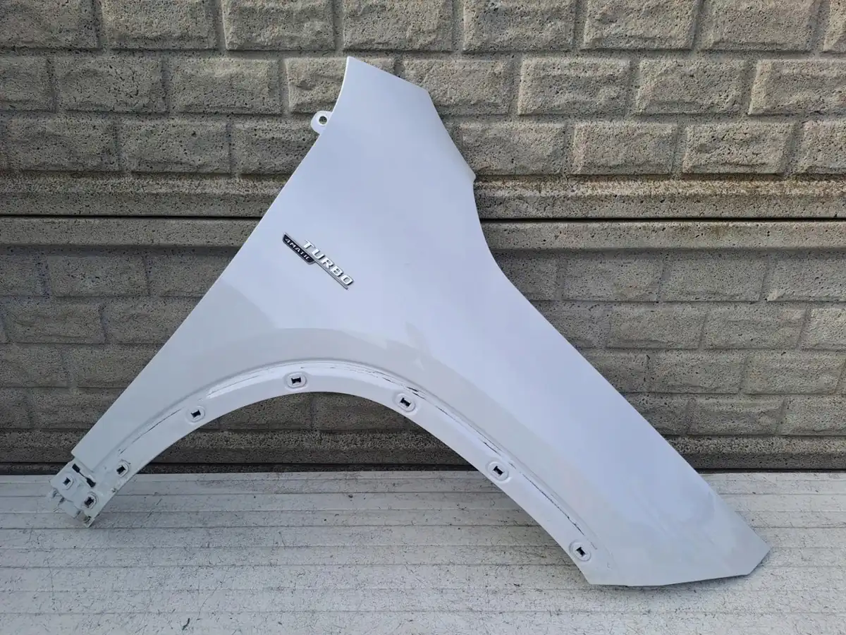 Aripa fata dreapta Mercedes-Benz Gla 247 W247 21 24