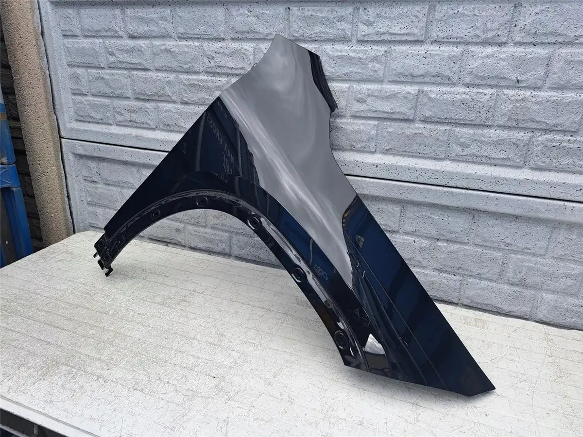 Aripa fata dreapta Mercedes-Benz Gla 247 W247 21 24