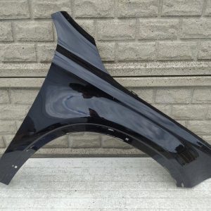 Aripa fata dreapta Mercedes-Benz Gla W 156 W156