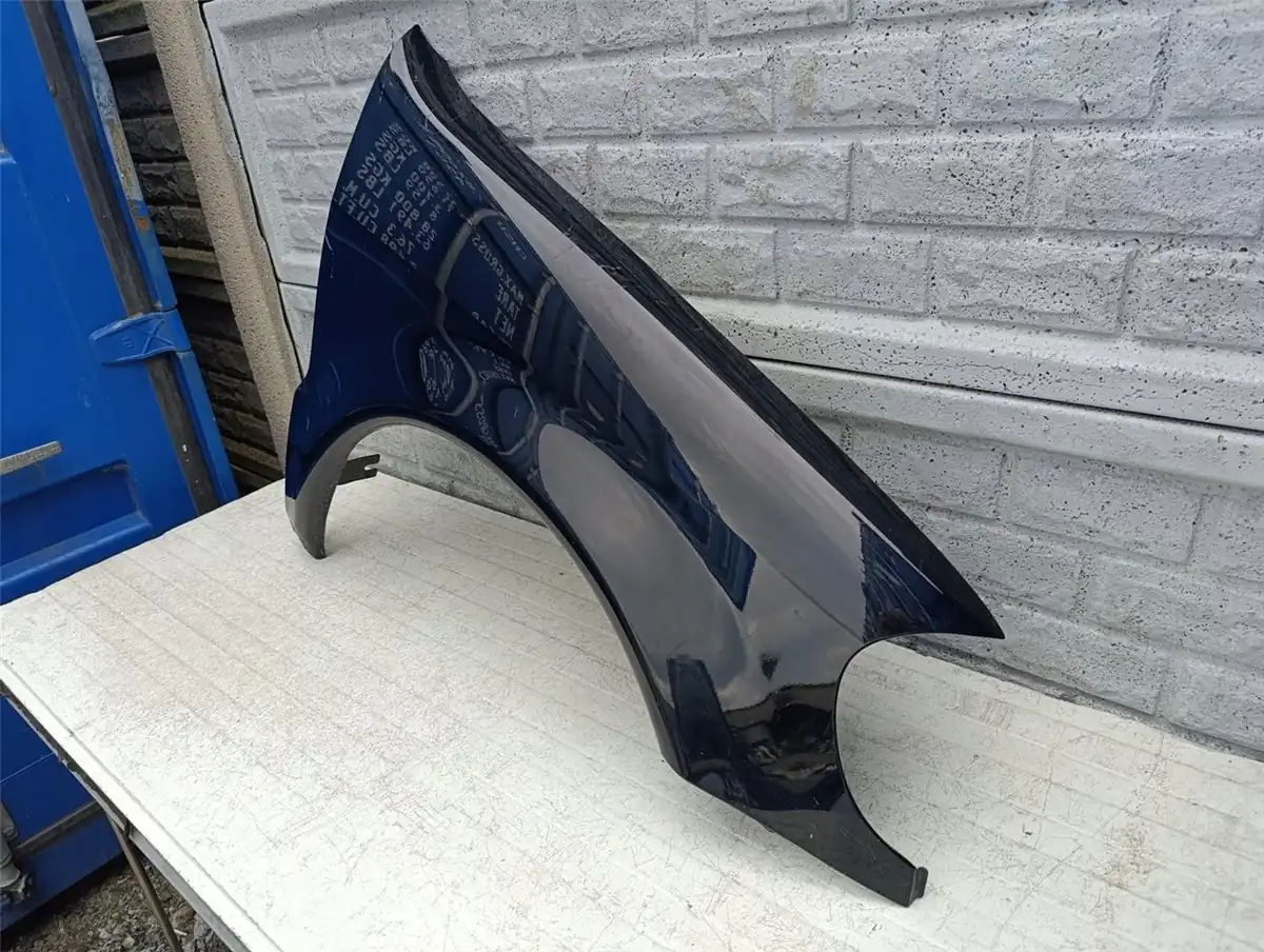 Aripa fata dreapta Mercedes-Benz Ml 1 Lift W163 W 163
