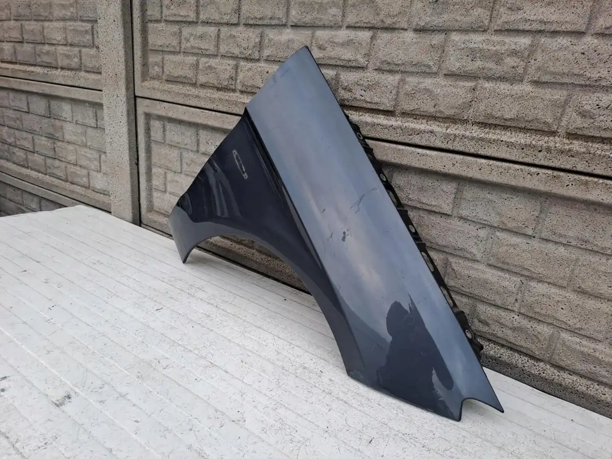 Aripa fata dreapta Mercedes-Benz Ml W166 W 166