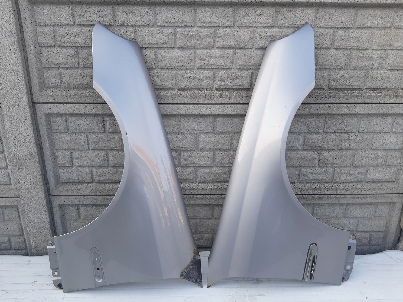 Aripa fata stanga Mercedes-Benz Meredes Clk W209 02 10