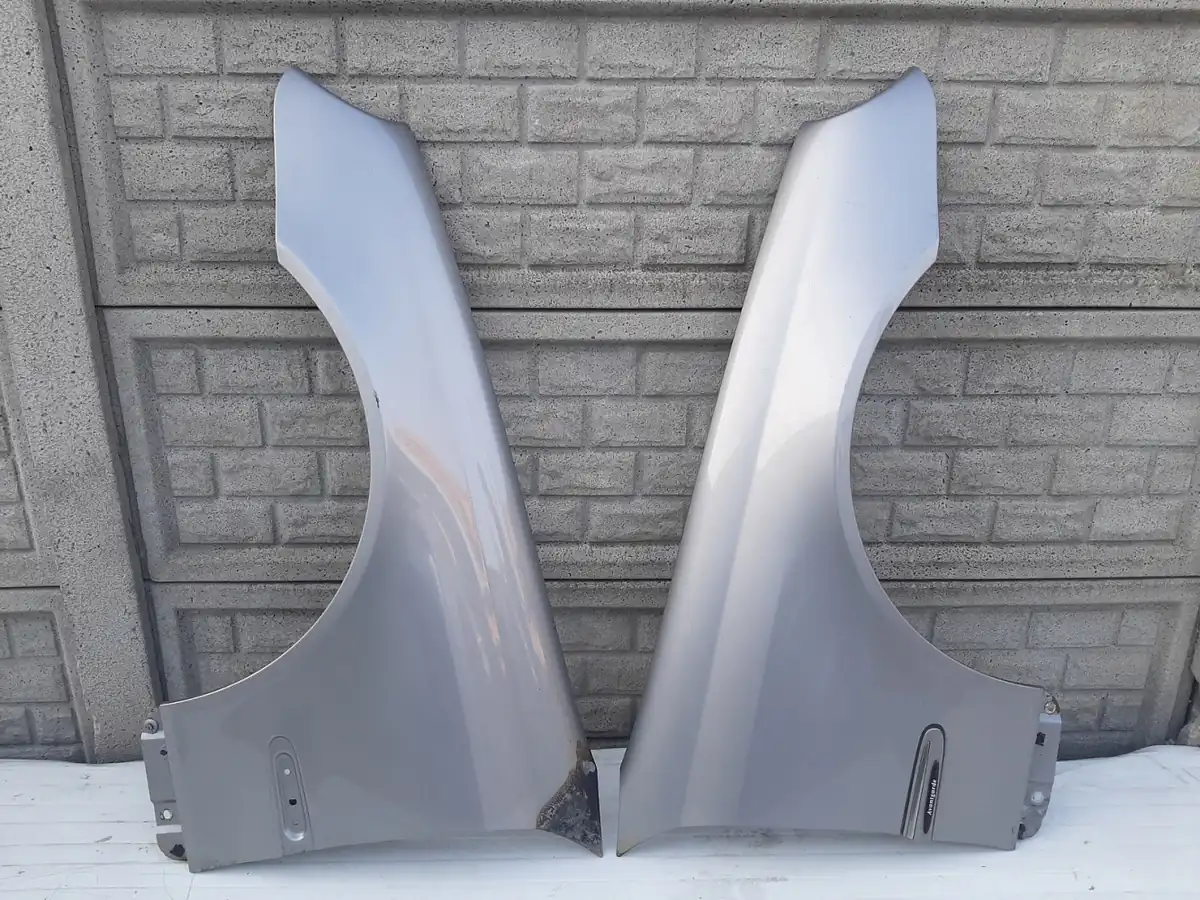 Aripa fata stanga Mercedes-Benz Meredes Clk W209 02 10