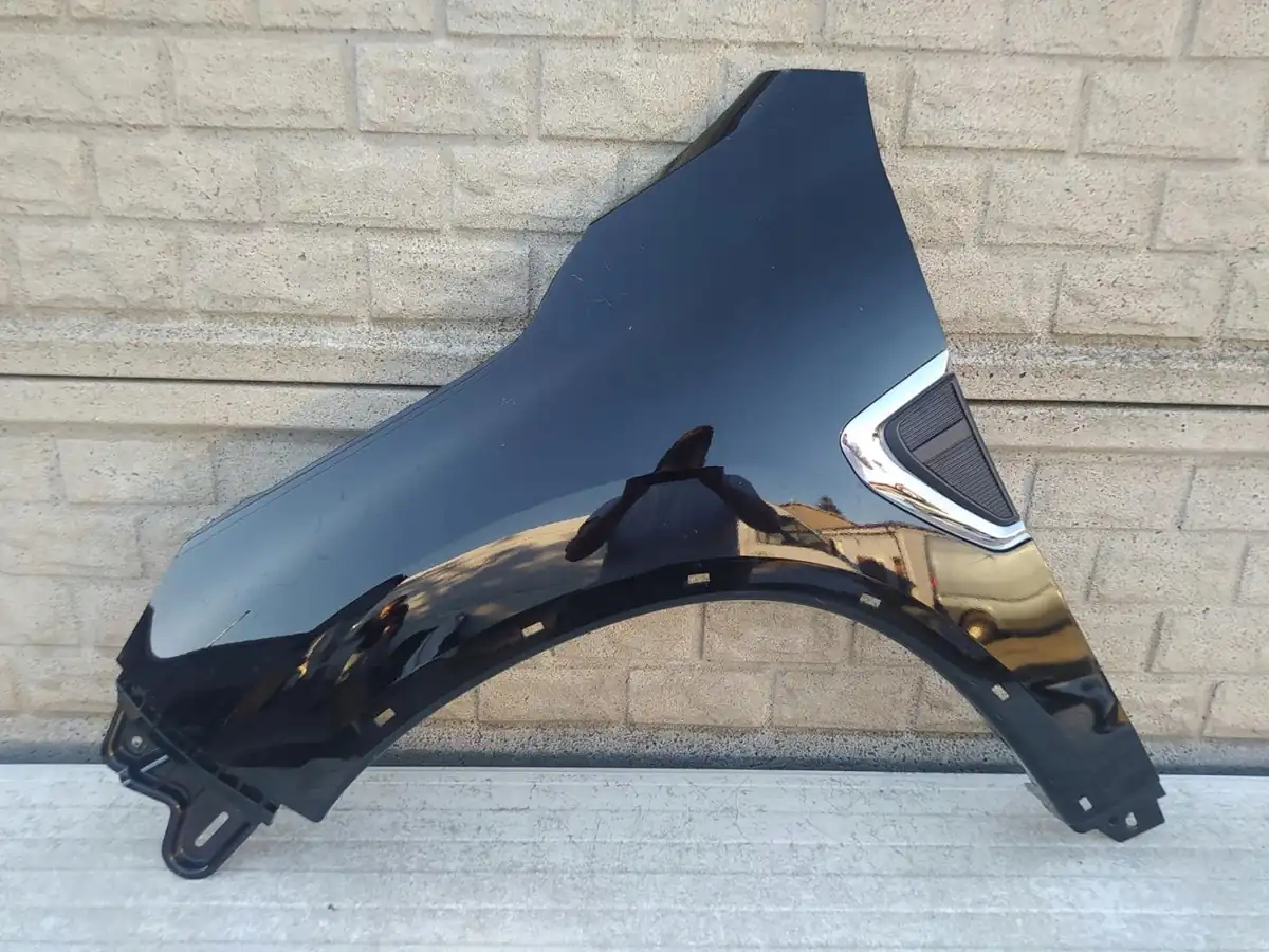 Aripa fata stanga Mitsubishi Asx 2019 2022