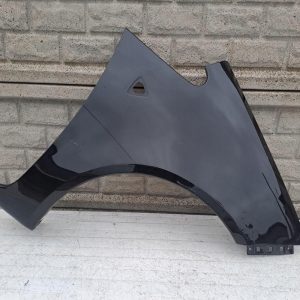 Aripa fata dreapta Mitsubishi Colt 5d 03 08