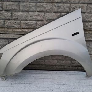 Aripa fata stanga Mitsubishi Outlander 06 10