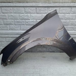 Aripa fata stanga Mitsubishi Pajero 06 17