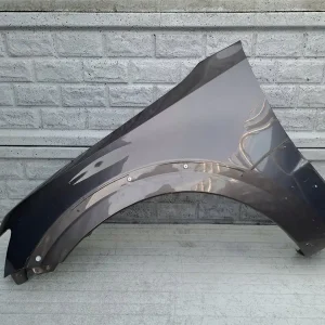 Aripa fata stanga Mitsubishi Pajero 06 17