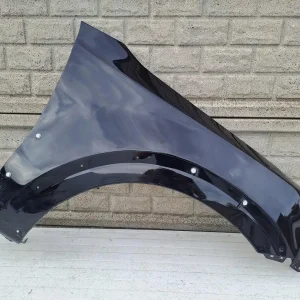 Aripa fata dreapta Mitsubishi Pajero 06 21