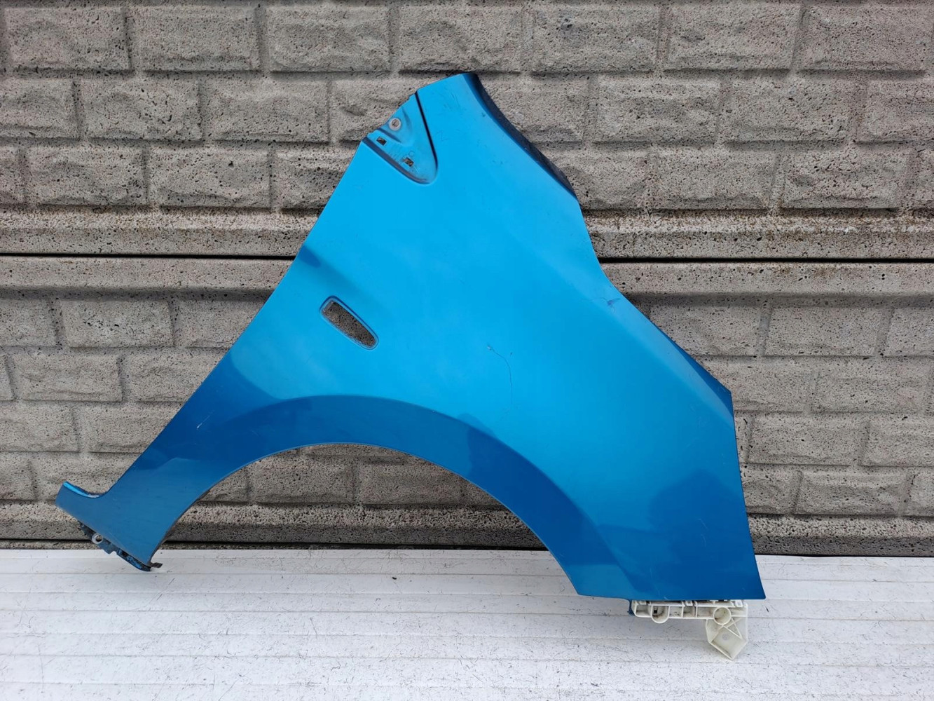 Aripa fata dreapta Mitsubishi Space Star 12 20