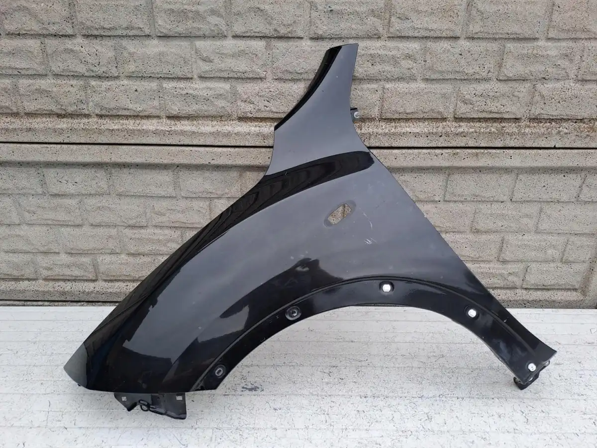 Aripa fata stanga Nissan Juke 10 15