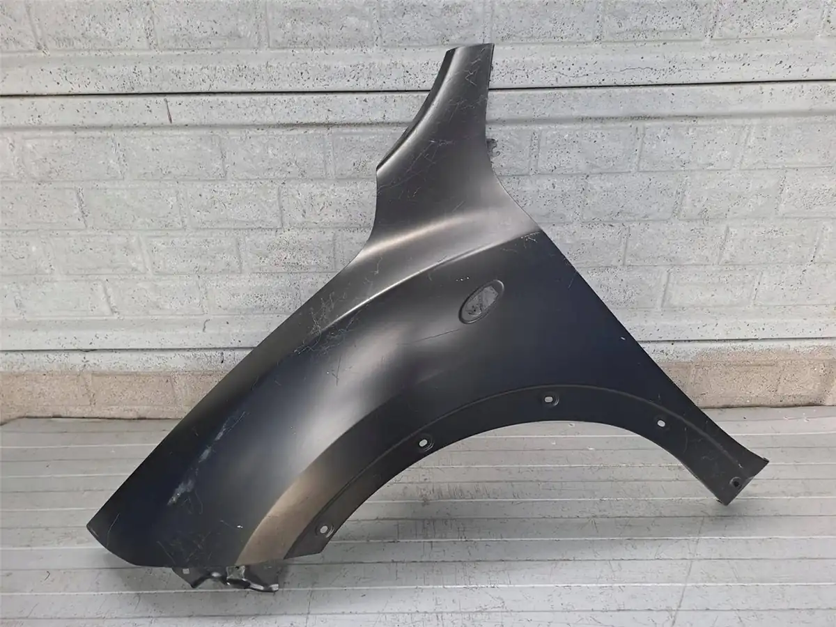 Aripa fata stanga Nissan Juke 10 15