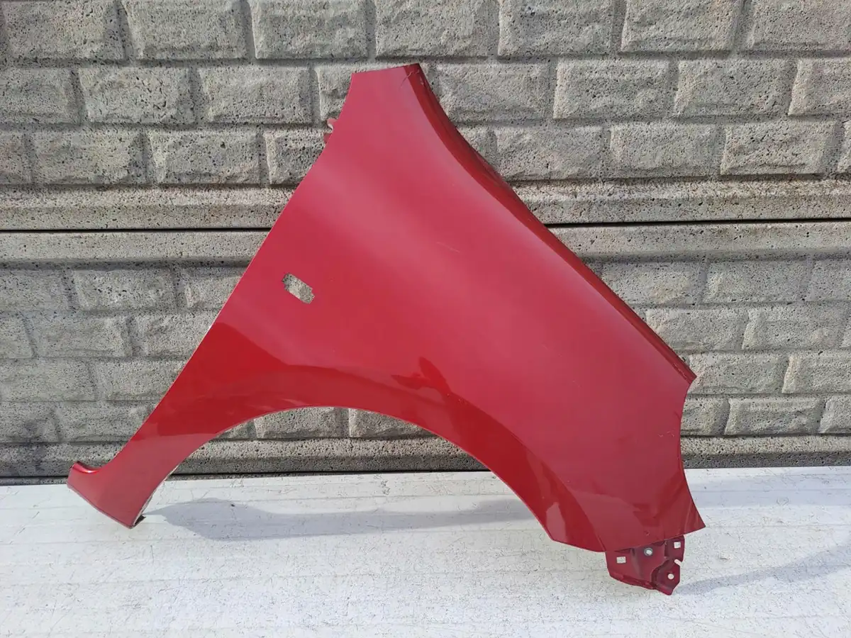 Aripa fata dreapta Nissan Micra K13 10 13