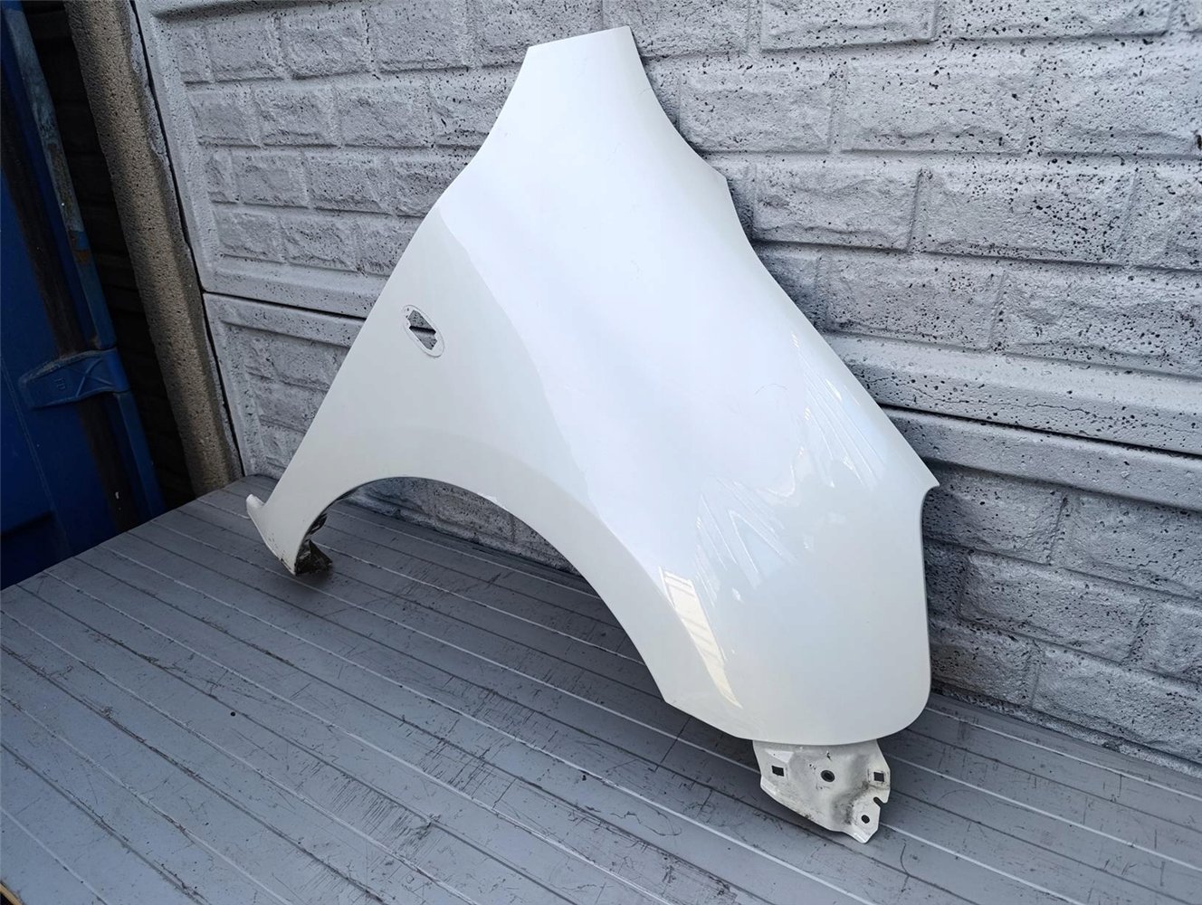 Aripa fata dreapta Nissan Micra K13 Lift 13 18 - Image 2